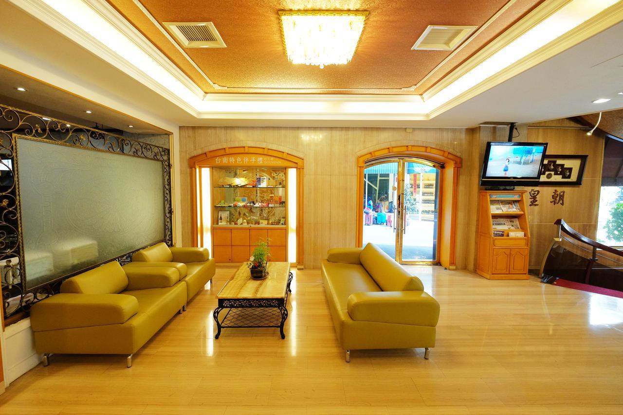 Dynasty Hotel Tainan Exterior photo