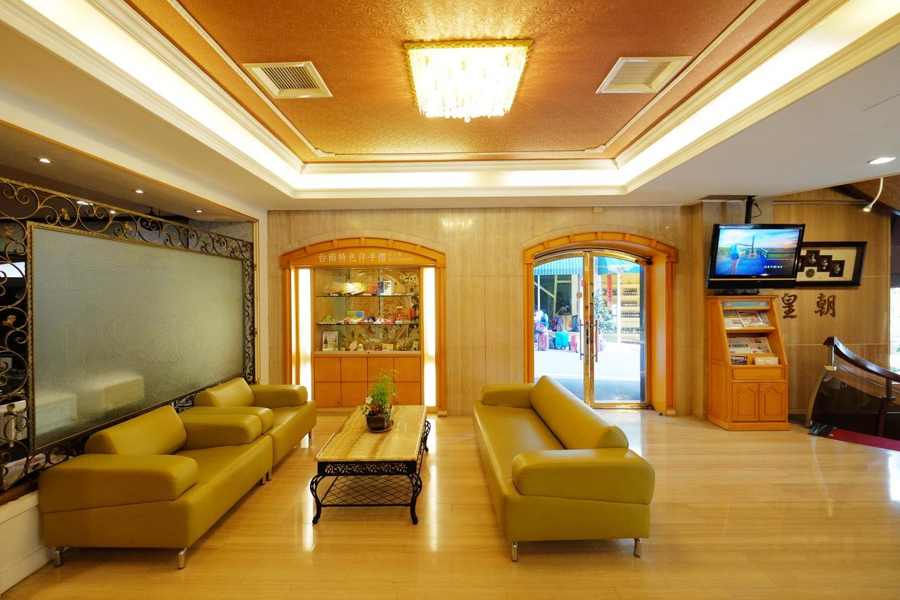 Dynasty Hotel Tainan Exterior photo